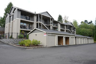 Tupper Hill Apartments in Sandy, OR - Building Photo - Building Photo