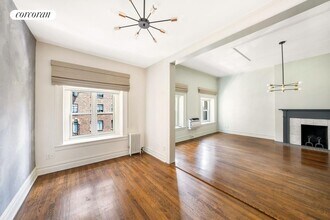 120 E 19th St in New York, NY - Building Photo - Building Photo