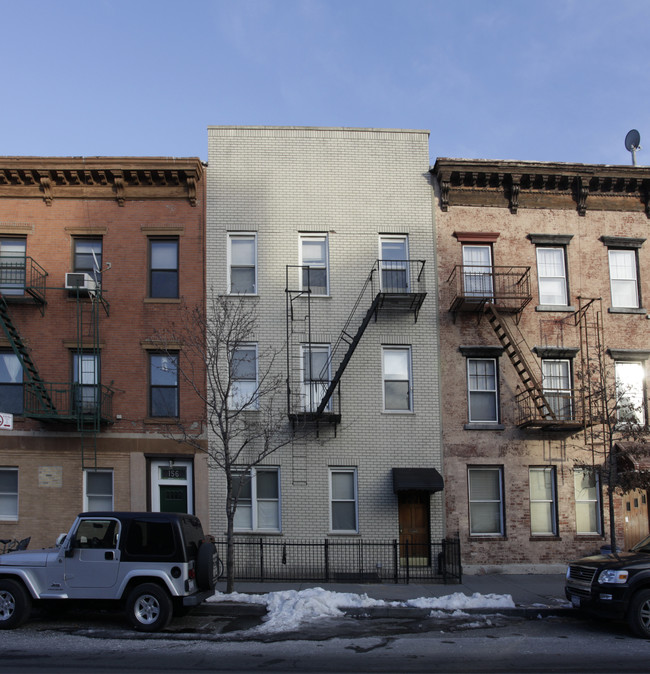 154 Franklin St in Brooklyn, NY - Building Photo - Building Photo