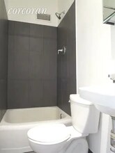 89 Ryerson St in Brooklyn, NY - Building Photo - Building Photo