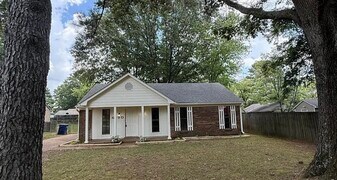 6190 Carroll Cv W in Horn Lake, MS - Building Photo