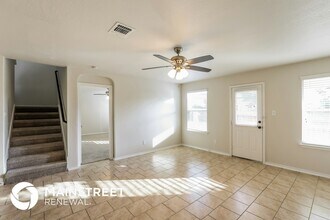 11131 Creek Eagle in San Antonio, TX - Foto de edificio - Building Photo