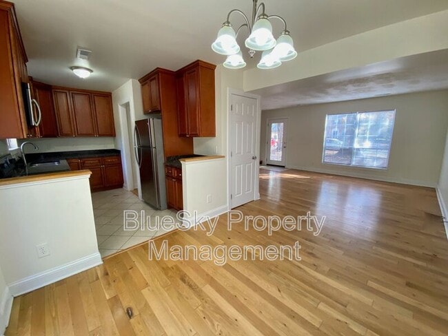109 Longwood Dr in Charlottesville, VA - Building Photo - Building Photo