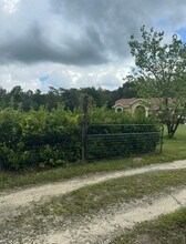 9348 Wild Horse Trail in Brooksville, FL - Building Photo - Building Photo