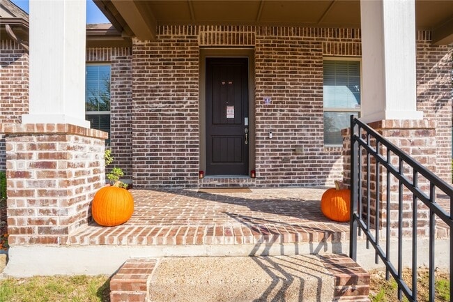 4301 Meadow Hawk Dr in Arlington, TX - Building Photo - Building Photo