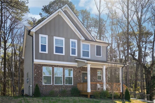 1076 Thomasville Estates Wy SE in Atlanta, GA - Building Photo - Building Photo