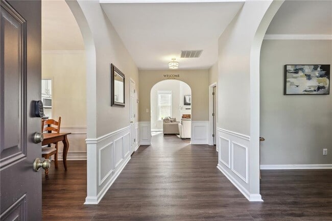 325 Camber Trce in Roswell, GA - Building Photo - Building Photo
