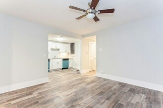 2922 W Logan Blvd in Chicago, IL - Building Photo - Building Photo