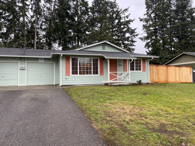 property at 17416-17418 8th Ave Ct E