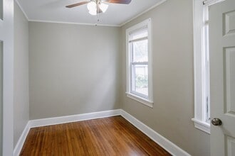 747 Adams Ave, Unit 1stFloor in Elizabeth, NJ - Building Photo - Building Photo
