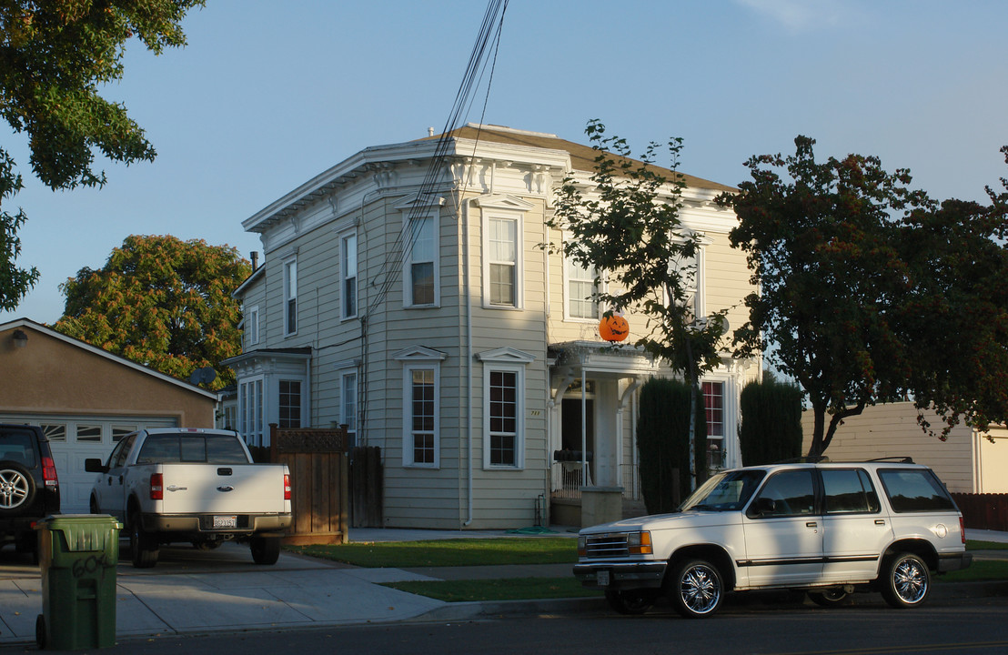 711 Jackson St in San Jose, CA - Building Photo