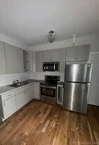 980 Hancock Ave in Bridgeport, CT - Building Photo