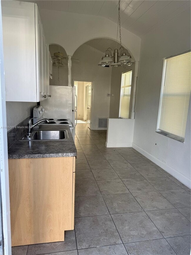 410 N 58th Ave in Hollywood, FL - Building Photo - Building Photo