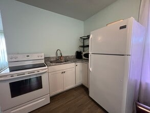 5706 Palmetto Dr in Fort Pierce, FL - Building Photo - Building Photo