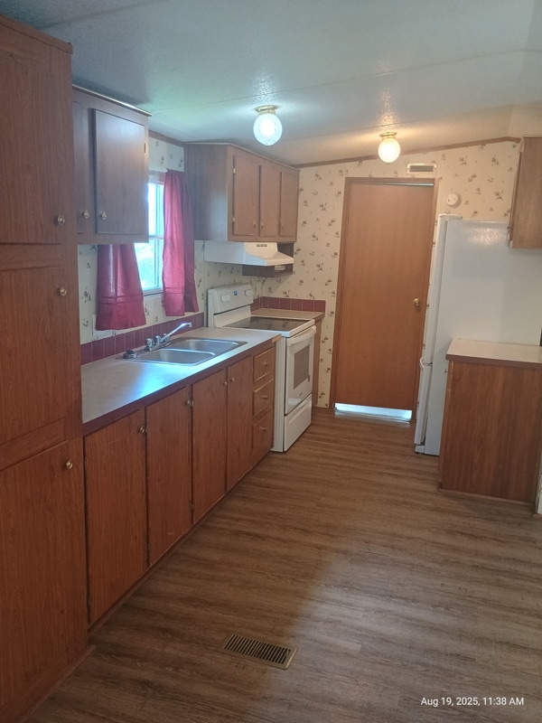 99 Sowell Ave in Atmore, AL - Building Photo - Building Photo