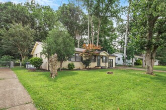 11335 Chicamauga Trail SE in Huntsville, AL - Building Photo - Building Photo