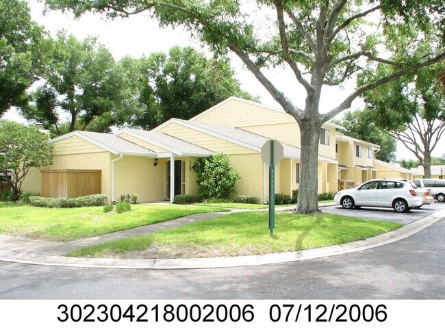 property at 5360 Skelly Square