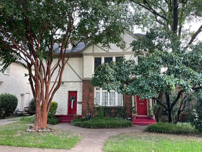 property at 4006 Hawthorne Ave