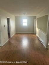 1418 N Main Ave in Scranton, PA - Foto de edificio - Building Photo