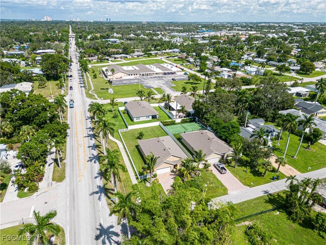 property at 1401 Fountain Ave