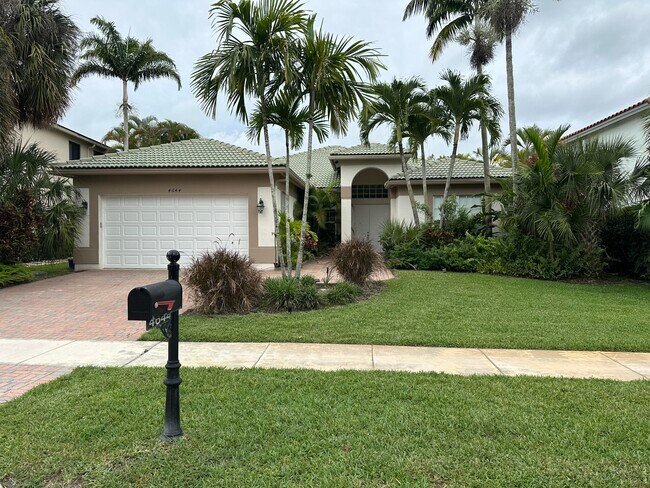 4644 Windward Cove Ln in Wellington, FL - Building Photo - Building Photo