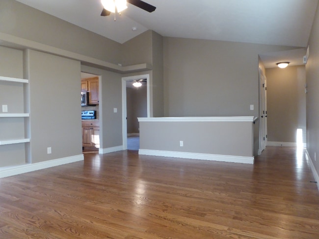 property at 5917 N Newport St