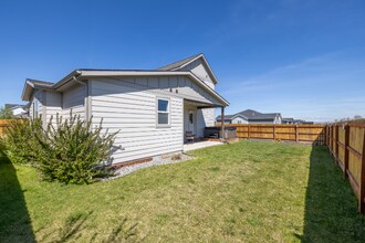 322 Butler Creek Ave in Belgrade, MT - Building Photo - Building Photo