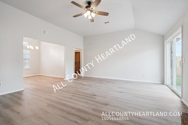 8408 Stonewood Dr in Oklahoma City, OK - Building Photo - Building Photo