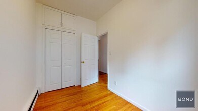 249 E 53rd St in New York, NY - Building Photo - Building Photo