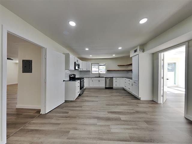 2702 Wallin Dr in Irving, TX - Building Photo - Building Photo