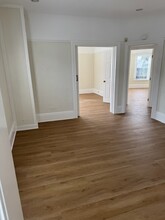 852 55th St, Unit 852 Spacious 3-Bedroom in Oakland, CA - Foto de edificio - Building Photo