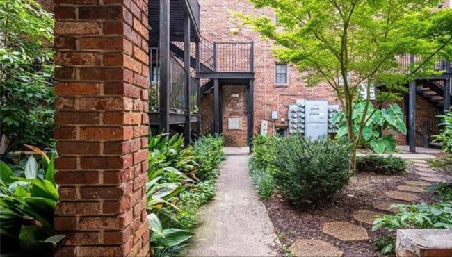 3091 Colonial Way, Unit C2