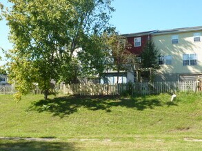 605 Burlington Ct in Edgewood, MD - Building Photo - Building Photo