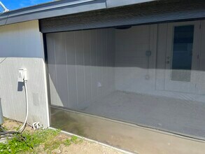 6012 Rex Hall Ln in Apollo Beach, FL - Building Photo - Building Photo