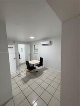 812 SW 19th Ave in Miami, FL - Building Photo - Building Photo