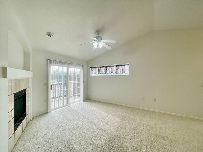 3002 W Elizabeth St in Fort Collins, CO - Building Photo - Building Photo