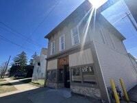 918 Butterworth St SW