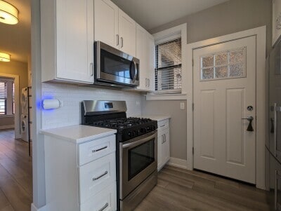 3937 N Janssen Ave, Unit 3 in Chicago, IL - Foto de edificio - Building Photo