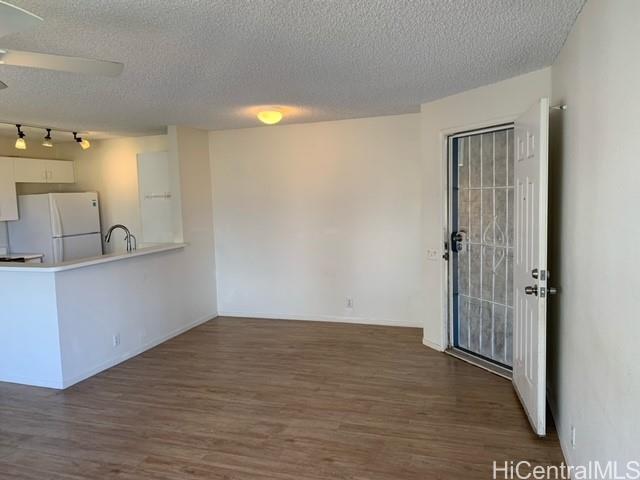 property at 91-273-273 Hanapouli Cir
