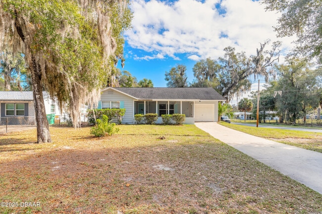 109 S Colorado Ave in DeLand, FL - Building Photo - Building Photo