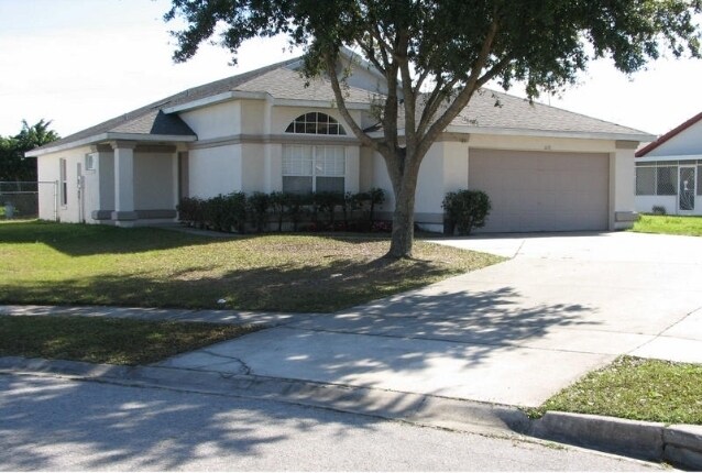 1038 Apopka Woods Ln in Orlando, FL - Building Photo