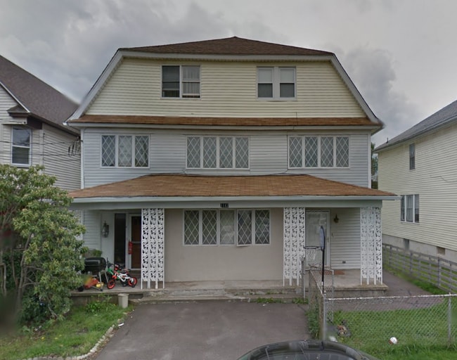 property at 1147 Sloan St