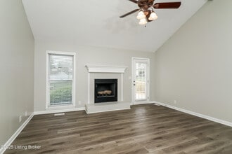 10714 English Oak Ct in Louisville, KY - Building Photo - Building Photo