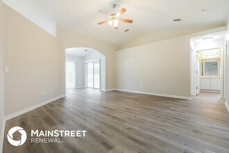 2938 Parrot St in North Port, FL - Building Photo - Building Photo