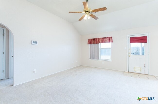 3407 Solomon Dr