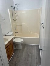 400 Morgan Dr, Unit # A in Ashland, MO - Building Photo - Building Photo
