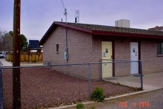 2056 E US Highway 70 in Safford, AZ - Building Photo - Building Photo