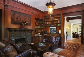 Commodore William Edgar House in Newport, RI - Foto de edificio - Building Photo