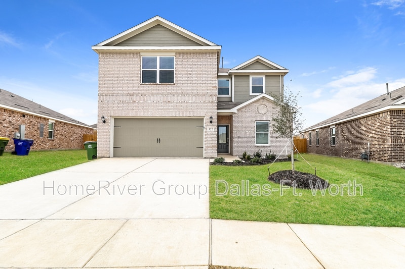 522 A D Crain St in Venus, TX - Building Photo