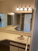 104 Diamond Dr in Newtown, PA - Building Photo - Building Photo
